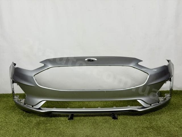 Бампер передній голий Ford Fusion mk5 19-20 срібло JS, Дефект
