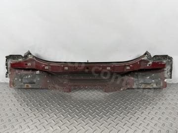 Задня панель Ford Fusion mk5 13-20 висвердлена, червона