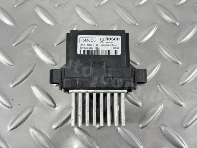 Резистор Ford Fusion mk5 13-20 - фото 1