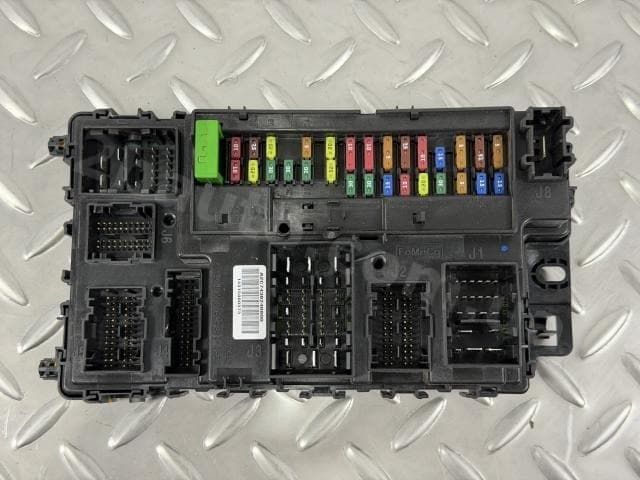 Блок запобіжників підторпедний Ford Fusion mk5 13-20