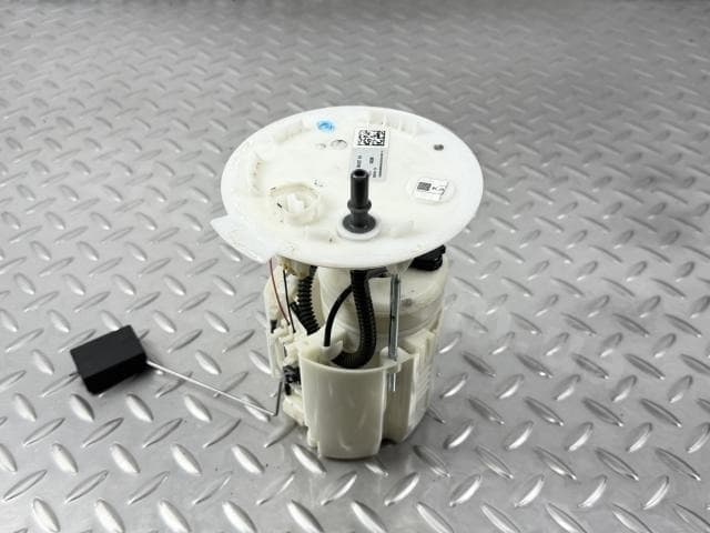 Паливний насос бензонасос Ford Fusion mk5 13-20 1.5T 1.6T
