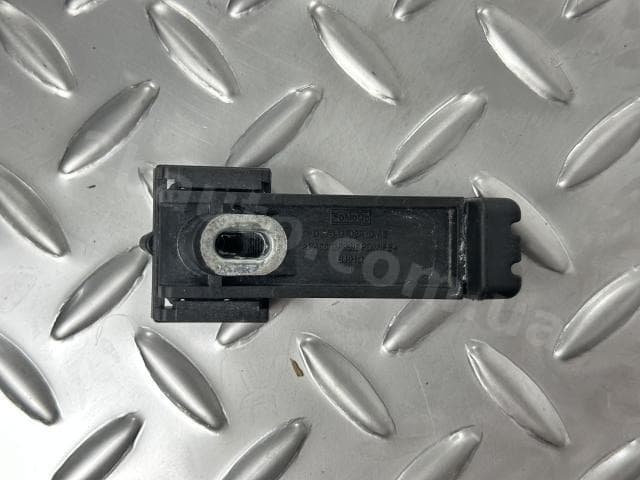 Відбійник кришки багажника Ford Fusion mk5 13-20