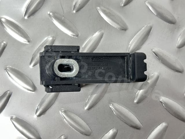 Відбійник кришки багажника Ford Fusion mk5 13-20