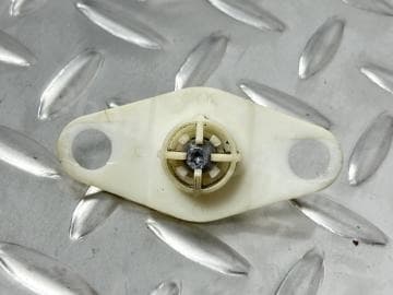 Кріплення фари нижнє праве Ford Fusion mk5 13-20
