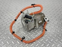 Компресор кондиціонера Ford Fusion mk5 13-20 hybrid, plug-in - превью 3