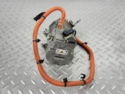 Компресор кондиціонера Ford Fusion mk5 13-20 hybrid, plug-in - превью 4
