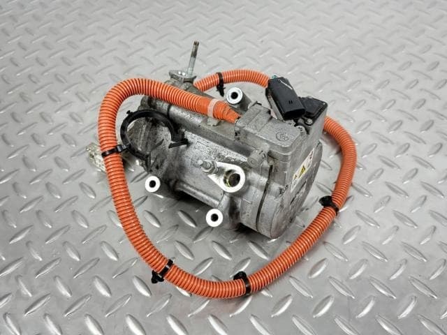 Компресор кондиціонера Ford Fusion mk5 13-20 hybrid, plug-in