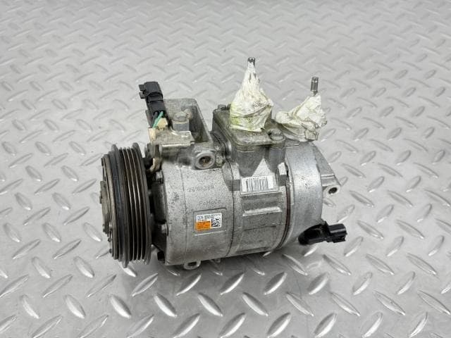 Компресор кондиціонера Ford Fusion mk5 17-20 2.0Т 2.5