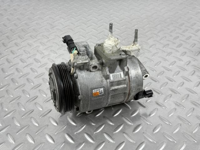 Компресор кондиціонера Ford Fusion mk5 17-20 2.0Т 2.5