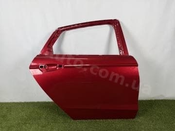 Двері голі задні праві Ford Fusion mk5 13-20 червоний D4