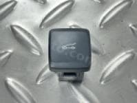 Кнопка відкриття кришки багажника салонна Ford Fusion mk5 13-20 - превью 1