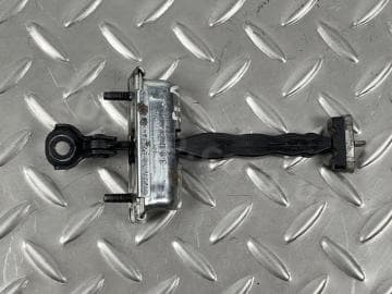Обмежувач двері передньої лівої Ford Fusion mk5 13-20