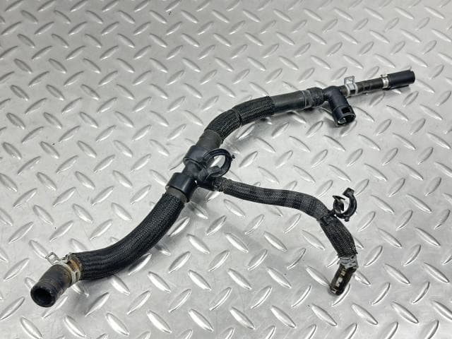 Патрубок на інтеркулер правий Ford Fusion mk5 13-20 1.5T