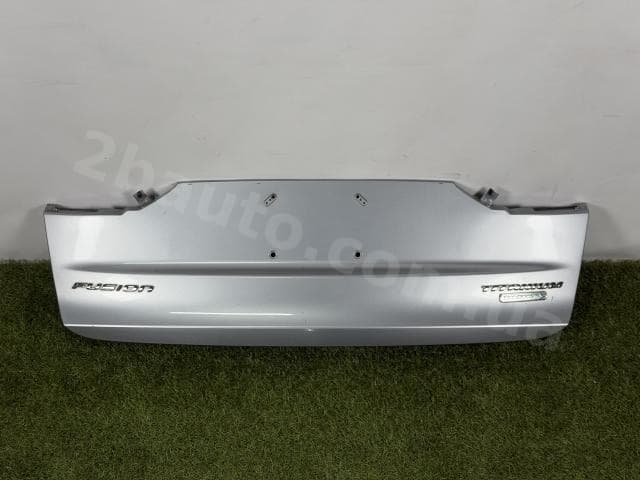 Накладка кришки багажника Ford Fusion mk5 19-20 під номер срібло JS