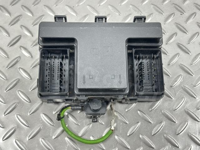 Блок запобіжників підкапотний Ford Fusion mk5 17-20 1.5T, 2.0, 2,5