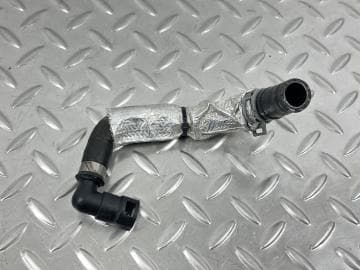 Патрубок системи охолодження Ford Fusion mk5 13-20 1.5 на клапані