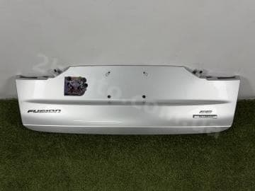 Накладка кришки багажника Ford Fusion mk5 19-20 під номер срібло UX