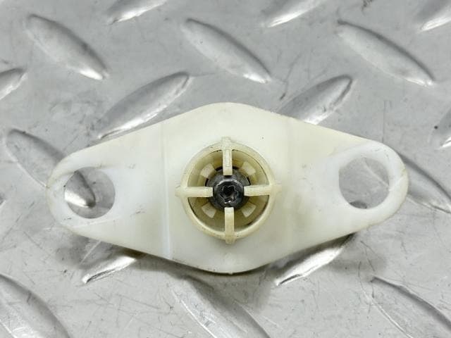 Кріплення фари нижнє праве Ford Fusion mk5 13-20