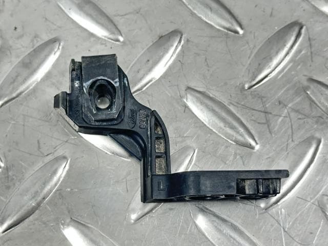 Кріплення фари верхнє ліве Ford Fusion mk5 17-20
