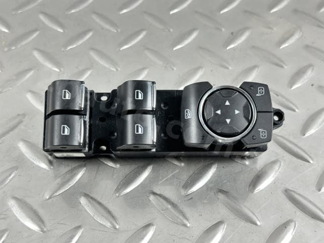 Управління склопідйомником переднім лівим Ford Fusion mk5 13-20 чорне з хромом