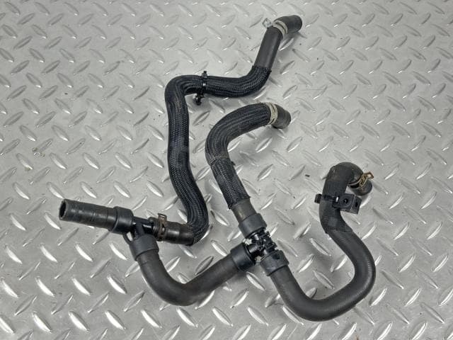 Патрубок системи охолодження нижній Ford Fusion mk5 13-20 1.5 - фото 1