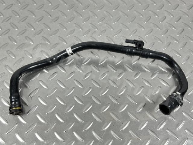 Трубка вентиляції картерних газів з датчиком Ford Fusion mk5 17-20 1.5Т