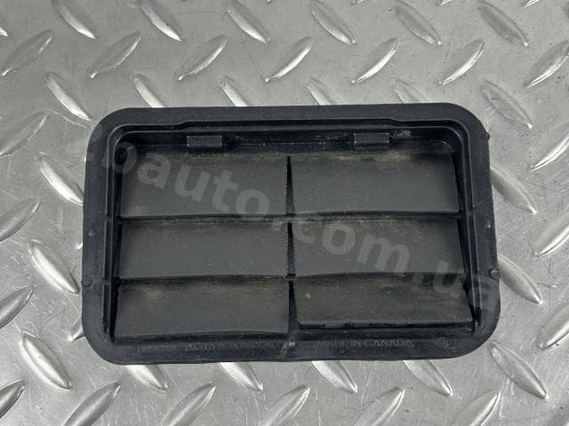 Щиток вентиляції лівий/правий Ford Fusion mk5 13-20