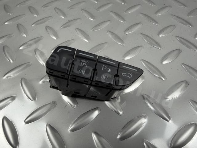 Кнопки відкриття дверей багажника Ford Escape MK3 13-16 під парктроніки та авто паркінг
