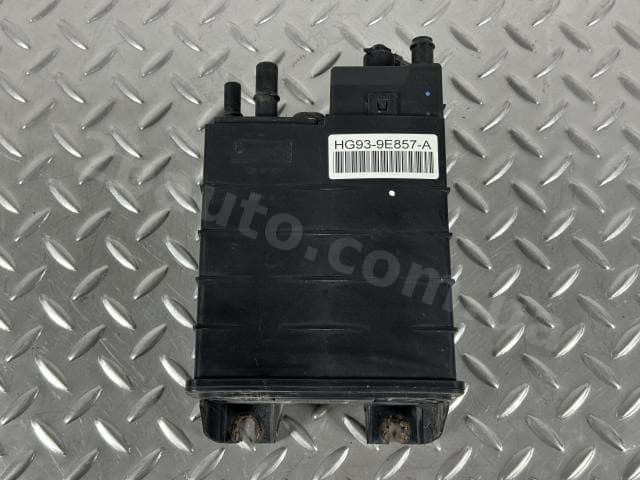Каністра з вугіллям абсорбер Ford Fusion mk5 13-20