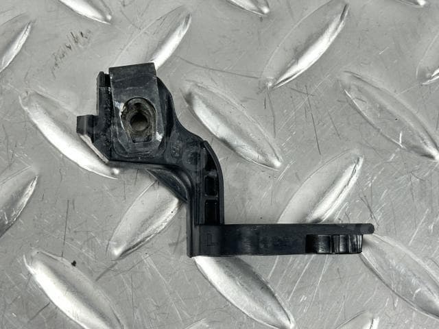 Кріплення фари верхнє ліве Ford Fusion mk5 17-20