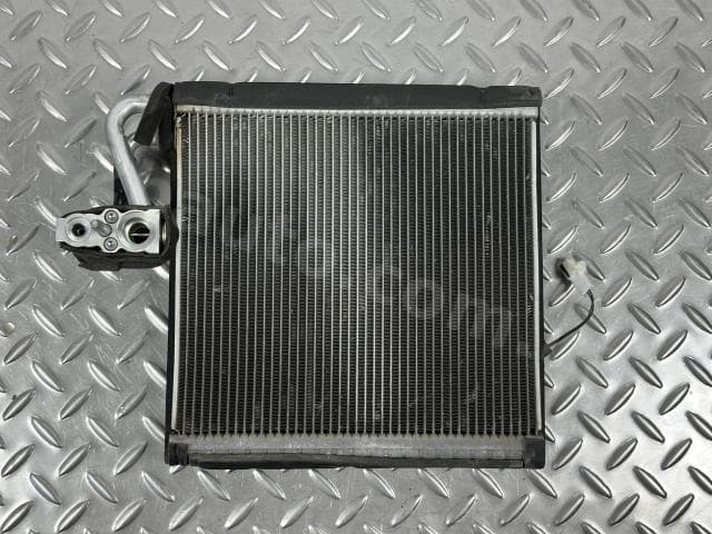 Випарник Ford Fusion mk5 13-20 з датчиком