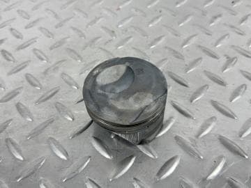 Поршень лівий Ford Fusion mk5 17-20 2.7Т