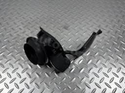 Лючок бензобака з корпусом Ford Escape MK3 13-19 графіт UJ - превью 3