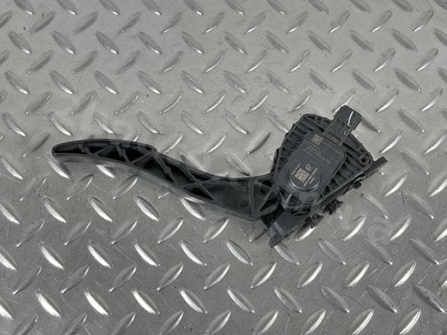 Педаль газу Ford Fusion mk5 13-20