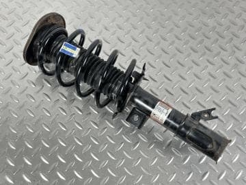 Стійка амортизатора в зборі передня ліва Ford Fusion mk5 13-20