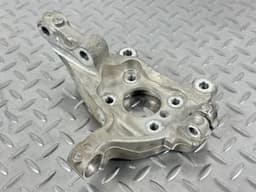 Цапфа передня ліва Ford Fusion mk5 13-20 - превью 2