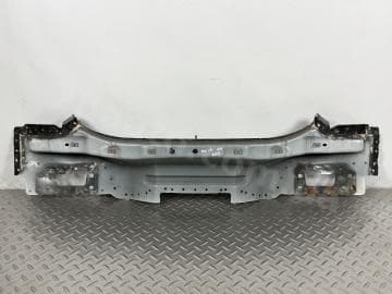 Задня панель Ford Fusion mk5 13-20 висвердлена, біла