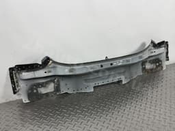 Задня панель Ford Fusion mk5 13-20 висвердлена, біла - превью 3
