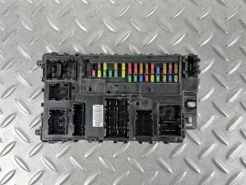 Блок запобіжників підторпедний Ford Fusion mk5 13-20