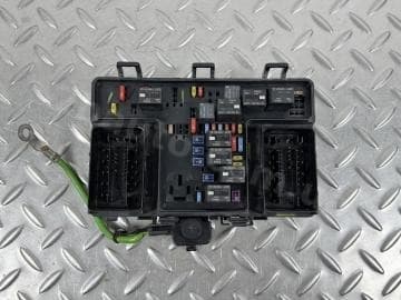 Блок запобіжників підкапотний Ford Fusion mk5 17-20 1.5T, 2.0T, 2.5