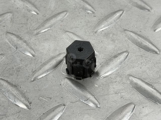 Кришка трбуки кондиціонера Ford Fusion mk5 13-20