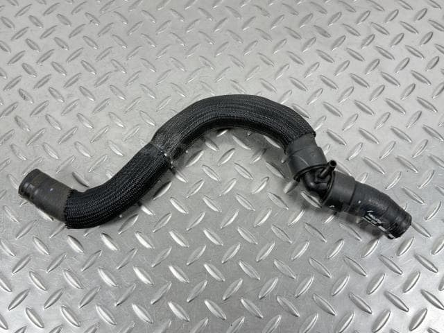 Патрубок охолодження верхній Ford Fusion mk5 17-20 2.0T