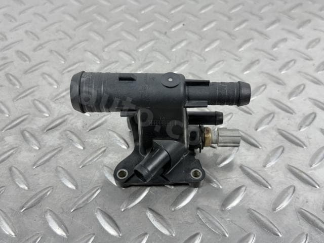 Фланець системи охолодження Ford Fusion mk5 17-20 2.0T - фото 1