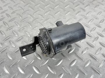 Сигнал попереджувальний Ford Fusion mk5 17-20 plug-in передній
