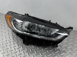 Фара передня права Ford Fusion mk5 13-16  - превью 2