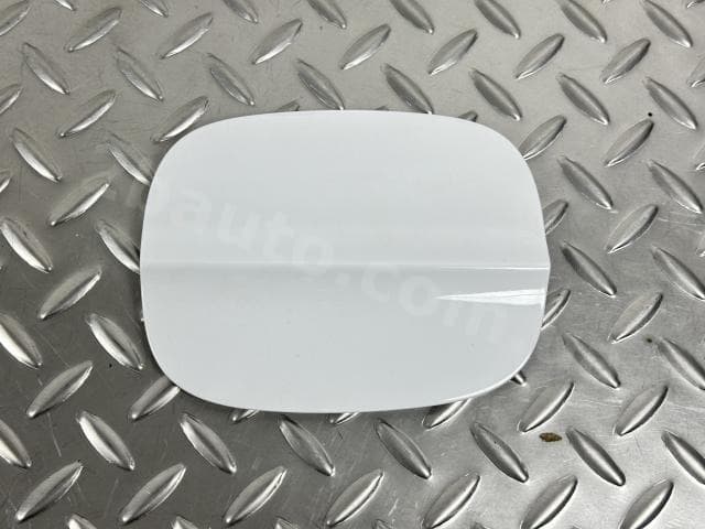 Лючок бензобака Ford Fusion mk5 13-20 білий YZ - фото 1