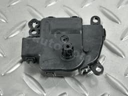 Актуатор моторчик привід заслінка пічки Ford Fusion mk5 13-20 - превью 2