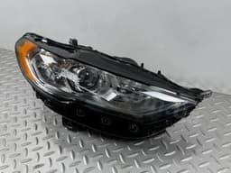 Фара передня права Ford Fusion mk5 17-20 галоген, без DRL  - превью 2