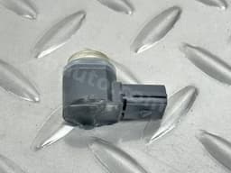 Парктронік задній Ford Fusion mk5 13-20 з кільцем білий YZ - превью 2