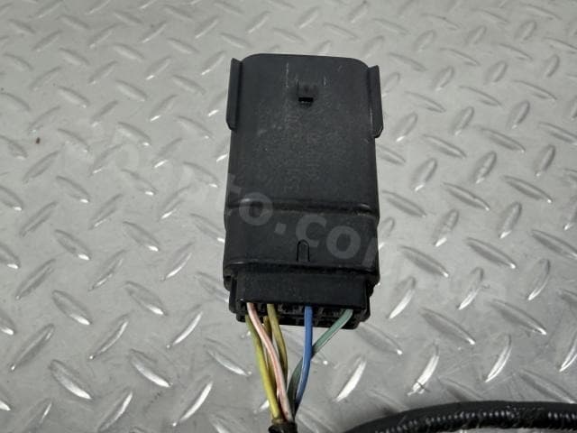 Проводка заднього бампера Ford Fusion mk5 19-20 під 4 парктроніки - превью 3